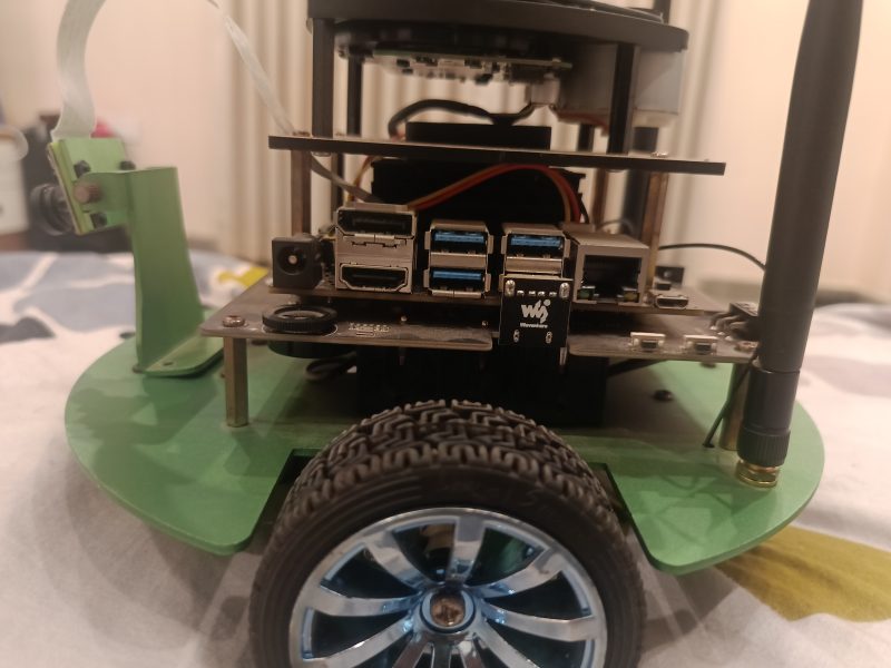Autonomous robot with rplidar and camera