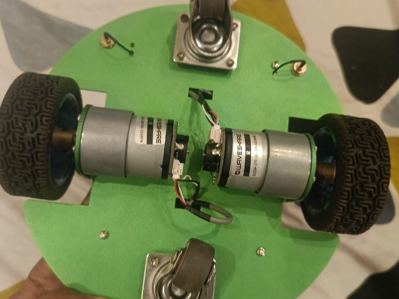 Autonomous robot with rplidar and camera