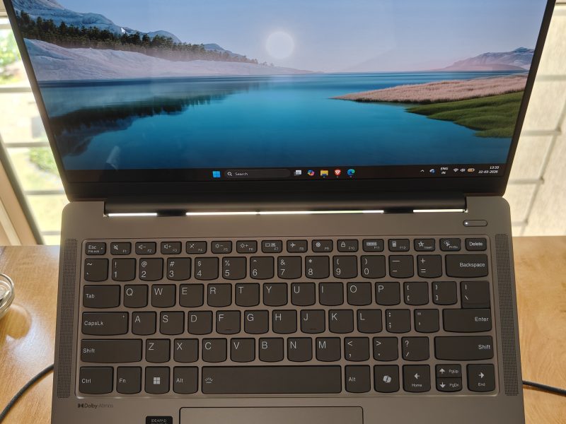 Lenovo Ideapad Pro 5 Intel Core Ultra 9 185H, 32GB RAM, 1TB SSD, OLED