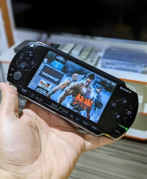 Sony PSP 3000 with Box, 64GB Card, 60+ Games, New Battery & Charger